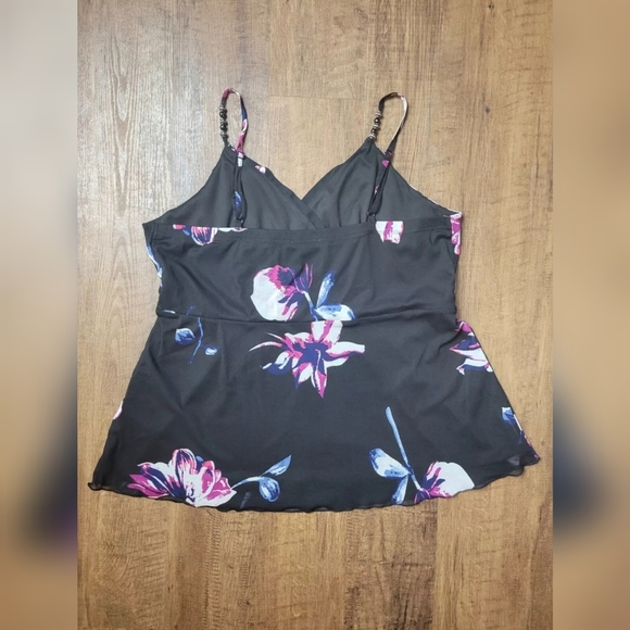 Ricki's floral beaded strap top - Picture 11 of 12